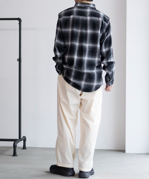 NAVY（ネイビー）の「柔らかな風合いの チェックシャツ（シャツ/ブラウス・メンズ・レッド/ダークネイビー/ネイビー/オフホワイト/ブラック/ライトベージュ・M/L/XL）」の10枚目の写真