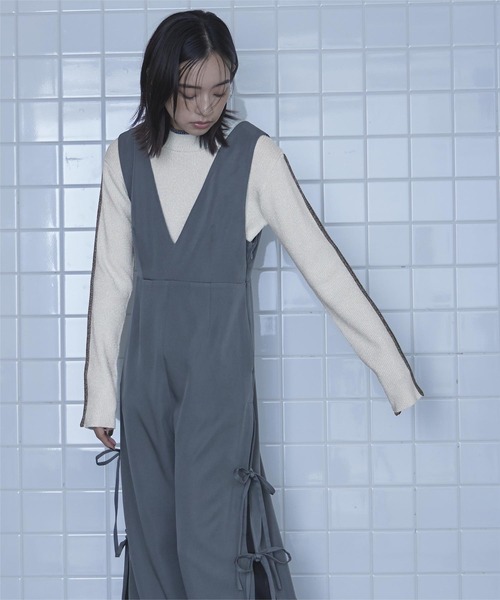 miette（ミエット）の「配色ラインラメリブニット（ニット/セーター・レディース・ブルー/ブラック/アイボリー・FREE）」の6枚目の写真