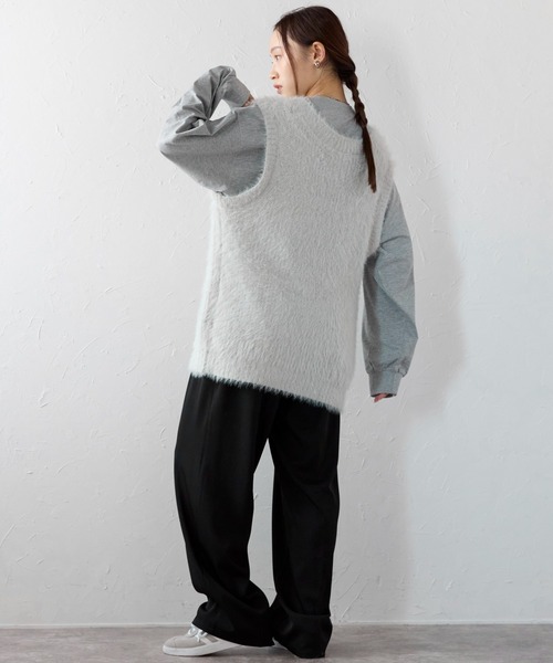 ♡　OHGA スフレニット　ブラック フェザーニットベスト/シャギーニットベスト（ニット/セーター