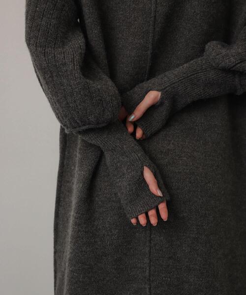 【セール】『WEB/一部店舗限定』センターシームサムホールニットワンピース（ワンピース）｜SENSE OF PLACE by URBAN RESEARCH（センスオブプレイスバイアーバンリサーチ）