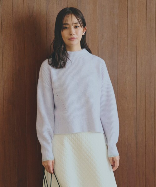 セール】【雑誌掲載】洗えるミルドライクウール混畔ボトルネックニット