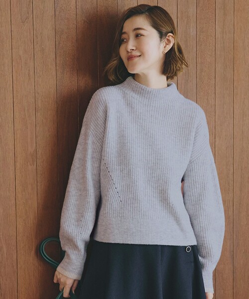 セール】【雑誌掲載】洗えるミルドライクウール混畔ボトルネックニット
