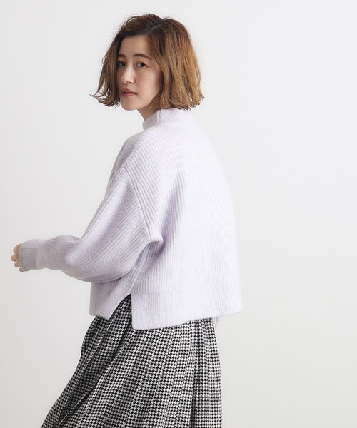 grove（グローブ）の「◆【雑誌掲載】洗えるミルドライクウール混畔ボトルネックニット（ニット/セーター・レディース・ベージュ/パープル/ライトグレー/ブルー/オフホワイト・02/03/01/04/05）」の7枚目の写真