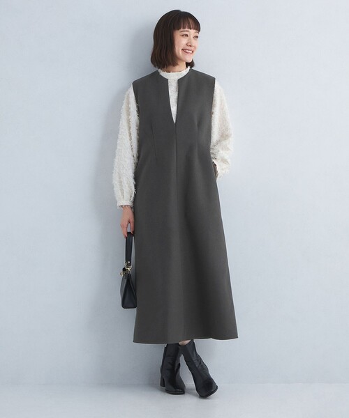 green label relaxing（グリーンレーベルリラクシング）の「フルイド キーネック ジャンスカ（ジャンパースカート・レディース・ブラック/ダークグレー・FREE）」の3枚目の写真