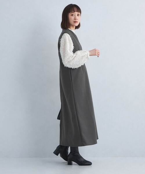 green label relaxing（グリーンレーベルリラクシング）の「フルイド キーネック ジャンスカ（ジャンパースカート・レディース・ブラック/ダークグレー・FREE）」の4枚目の写真