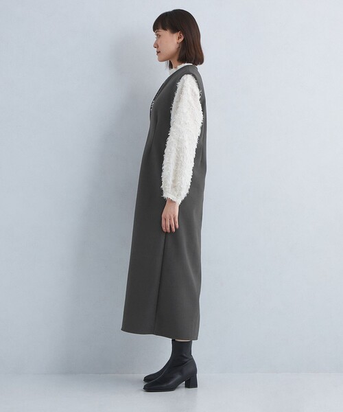 green label relaxing（グリーンレーベルリラクシング）の「フルイド キーネック ジャンスカ（ジャンパースカート・レディース・ブラック/ダークグレー・FREE）」の9枚目の写真