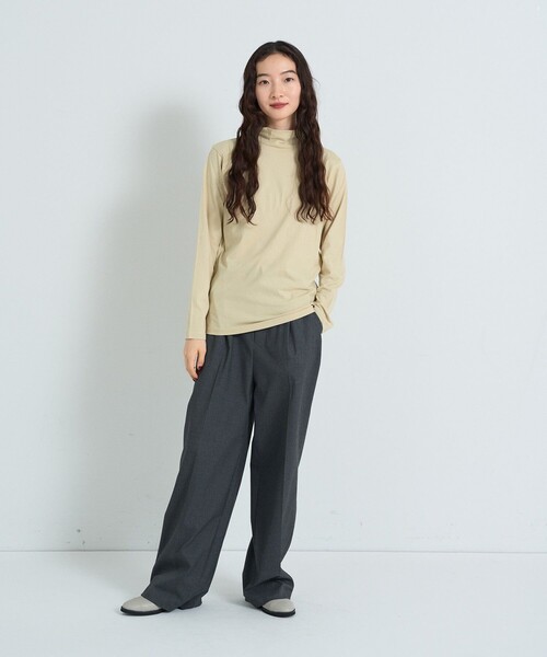 conges payes ADIEU TRISTESSE(コンジェ ペイエ アデュートリステス)の「ハイネックベア天竺(Tシャツ/カットソー・レディース・サックスブルー/グレイッシュベージュ/イエロー・FREE)」の4枚目の写真