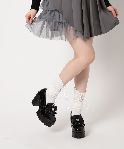 cs T&P（シーエスティーアンドピー）の「厚底ヒールリボン付きパンプス（パンプス・レディース・ワイン系3/ブラック系1/ダークブラウン系1・S/M/L/LL）」の19枚目の写真