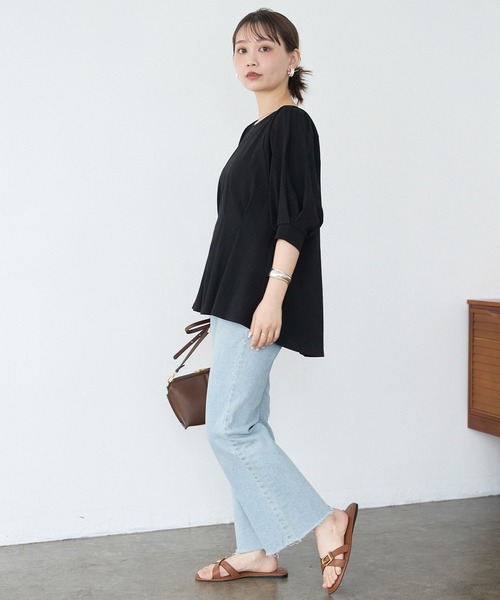 LAVEANGE（ラビアンジェ）の「【好機能シリーズ】接触冷感/UVカット/吸水速乾/ウエストタックプルオーバー（Tシャツ/カットソー・レディース・ブラック/ブルー/オフホワイト・M/5L/4L/3L/LL）」の21枚目の写真