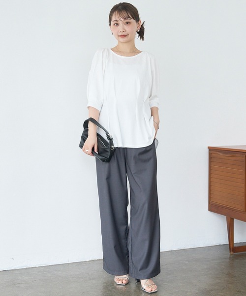 LAVEANGE（ラビアンジェ）の「【好機能シリーズ】接触冷感/UVカット/吸水速乾/ウエストタックプルオーバー（Tシャツ/カットソー・レディース・ブラック/ブルー/オフホワイト・M/5L/4L/3L/LL）」の9枚目の写真