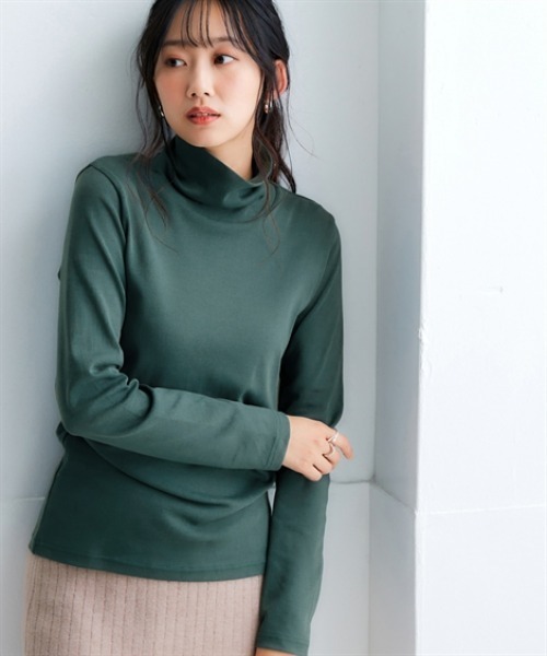 nissen（ニッセン）の「ＵＶカット綿１００％フライス素材タートルネックTシャツ（Tシャツ/カットソー・レディース・ブラック/ブルー/オフホワイト/ワイン/ライトグレー/グリーン/チャコール・M/S/LL/L）」の20枚目の写真