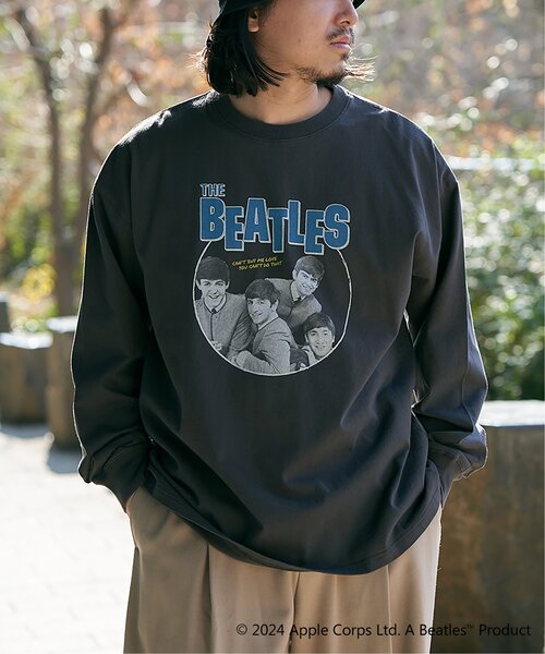 The Beatles(ザビートルズ)の「THE BEATLES ザ ビートルズ サークルフォトロンT(Tシャツ/カットソー・メンズ・チャコール/ネイビー/レッド/オフホワイト・L/M/LL)」の4枚目の写真