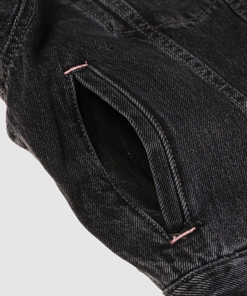 Acne Studios（アクネストゥディオズ）の「FN-WN-OUTW001033（デニムジャケット・レディース・ブラック・34/36）」の4枚目の写真