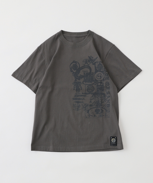 Wave of Sand(ウェーブオブサンド)の「【Wave of Sand / ウェーブ オブ サンド】CHRIS LLOYD PRINT TEE(Tシャツ/カットソー・メンズ・ブラック系その他/ホワイト・SMALL/MEDIUM)」の1枚目の写真