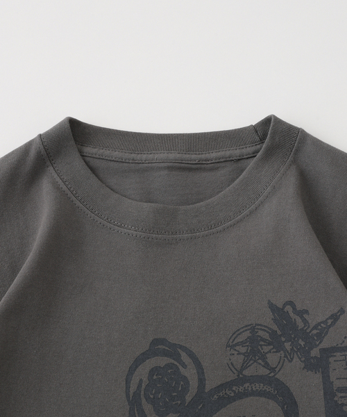 Wave of Sand(ウェーブオブサンド)の「【Wave of Sand / ウェーブ オブ サンド】CHRIS LLOYD PRINT TEE(Tシャツ/カットソー・メンズ・ブラック系その他/ホワイト・SMALL/MEDIUM)」の4枚目の写真