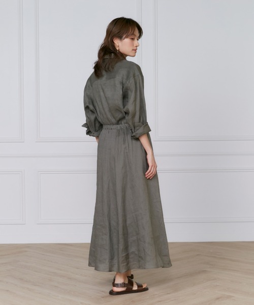 INED（イネド）の「【セットアップ対応】リネンレギュラーシャツ《lelinzephyr/ル・ランゼフィール》（シャツ/ブラウス・レディース・ピンク/ブルー/オフホワイト/カーキ/ブラック・9号/7号）」の11枚目の写真