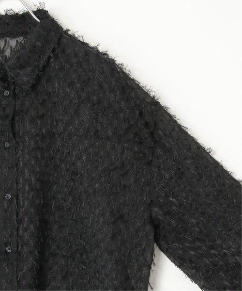notch.(ノッチ)の「シアーフリンジショートシャツ(シャツ/ブラウス・レディース・ブルー/ブラック/オフホワイト・M)」の4枚目の写真
