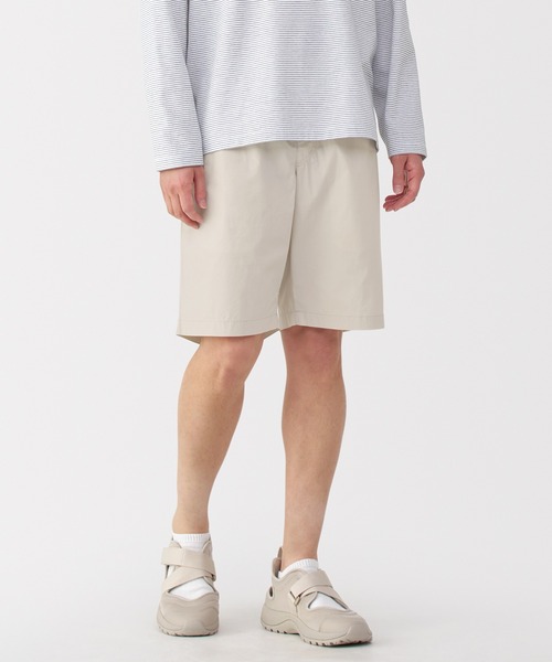 無印良品(ムジルシリョウヒン)の「紳士 洗いざらしブロードイージーショートパンツ(その他パンツ・メンズ・ライトグレー/チャコールグレー/ブラック/ライトベージュ/キャメル/ライトピンク/カーキ系/ネイビー・S/M/L/XL)」の3枚目の写真