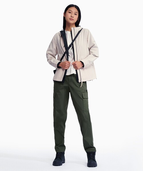 AIGLE(エーグル)の「UPF40 UVカット オーガニックコットン フーデッドジャケット(マウンテンパーカー・レディース・ダークブルー/ダークグリーン/オフホワイト・36/40/38)」の22枚目の写真