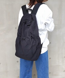 Q | ドローストリングバックパック(バックパック/リュック)