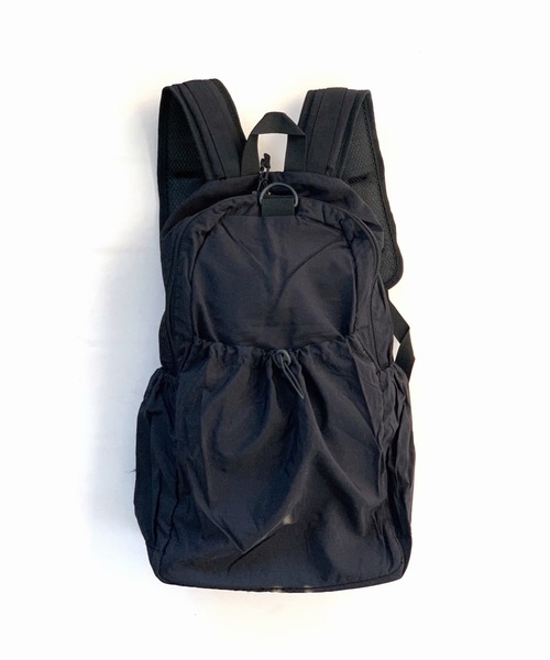 Q（キュー）の「ドローストリングバックパック（バックパック/リュック・レディース・ベージュ/ブラック・ONE SIZE）」の15枚目の写真