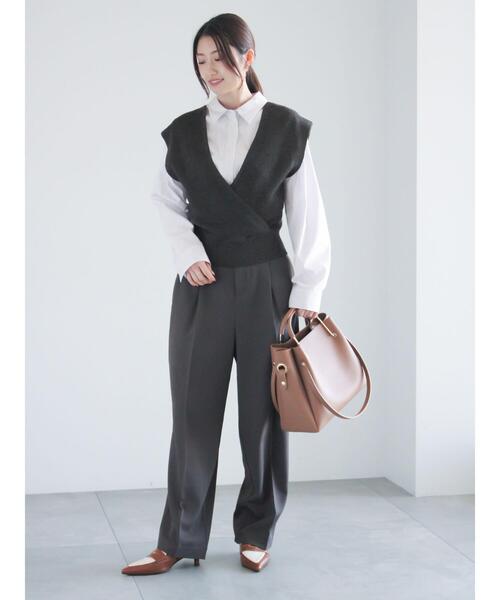 Te chichi(テチチ)の「ドレープカーゴスラックス《2025spring catalog item》(その他パンツ・レディース・オフホワイト/カーキ/チャコールグレー・F)」の10枚目の写真