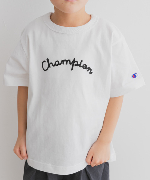 Champion（チャンピオン）の「『別注』Champion×DOOORS　チェーンステッチロゴTシャツ(KIDS)（Tシャツ/カットソー・キッズ・ベージュ系その他/オフホワイト・105/135/120）」の3枚目の写真