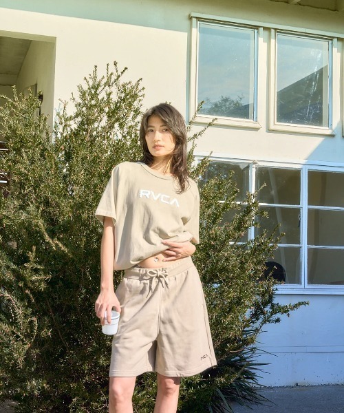 RVCA(ルーカ)の「RVCA レディース RVCA SPORT SS TEE Tシャツ 【2025年春夏モデル】/ルーカセットアップ対応ドローコード付き半袖Tシャツ(Tシャツ/カットソー・レディース・ブラック系その他/ホワイト/カーキ・LARGE/MEDIUM/SMALL)」の3枚目の写真