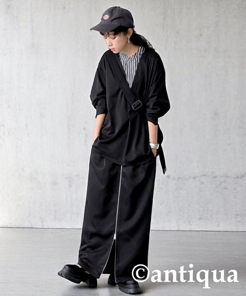 antiqua(アンティカ)の「フェイクレイヤードシャツ(シャツ/ブラウス・レディース・ブラック・ONESIZE)」の2枚目の写真