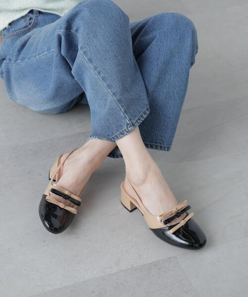 FREE'S MART（フリーズマート）の「バイカラーリボンパンプス（パンプス・レディース・ベージュ/ホワイト/ブラック・MEDIUM/SMALL）」の11枚目の写真
