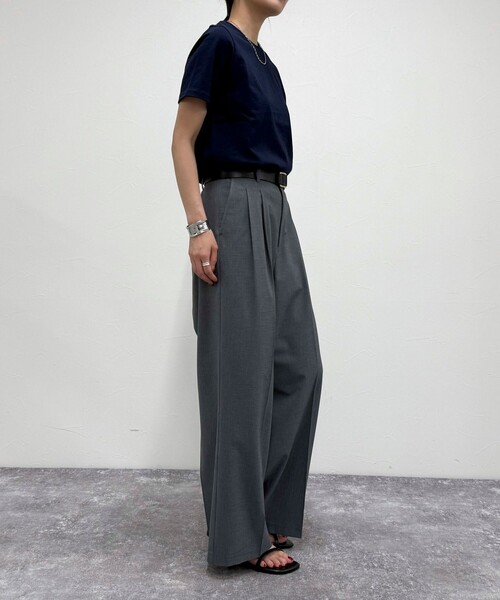 fredy emue（フレディエミュ）の「【新色追加！】ベーシック半袖Tシャツ（Tシャツ/カットソー・レディース・チャコールグレー/ライトグレー/オフホワイト/ベビーピンク/ネイビー/グレイッシュベージュ・38）」の18枚目の写真