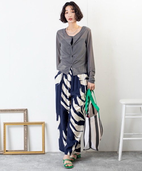 MILLION CARATS（ミリオンカラッツ）の「大胆ストライプで洒落感アップ。軽やか大容量が嬉しい、映え確実なストライプマザーズバッグ（トートバッグ・レディース・ピンク/ブラック/サックスブルー・FREE）」の8枚目の写真