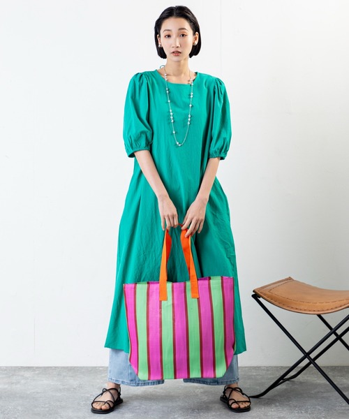 MILLION CARATS（ミリオンカラッツ）の「大胆ストライプで洒落感アップ。軽やか大容量が嬉しい、映え確実なストライプマザーズバッグ（トートバッグ・レディース・ピンク/ブラック/サックスブルー・FREE）」の14枚目の写真