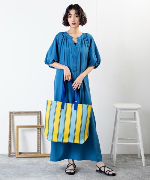 MILLION CARATS（ミリオンカラッツ）の「大胆ストライプで洒落感アップ。軽やか大容量が嬉しい、映え確実なストライプマザーズバッグ（トートバッグ・レディース・ピンク/ブラック/サックスブルー・FREE）」の18枚目の写真