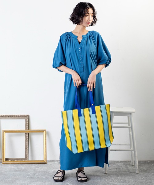 MILLION CARATS（ミリオンカラッツ）の「大胆ストライプで洒落感アップ。軽やか大容量が嬉しい、映え確実なストライプマザーズバッグ（トートバッグ・レディース・ピンク/ブラック/サックスブルー・FREE）」の19枚目の写真