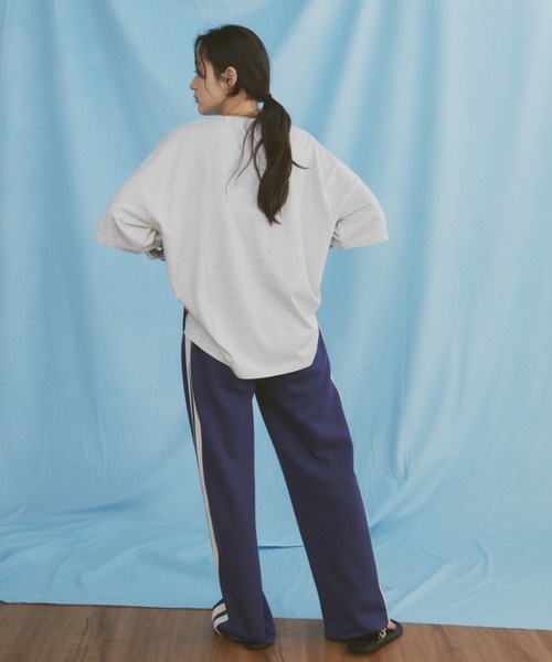 MERLOT（メルロー）の「ドッグ相良刺繍ロゴプリントTシャツ（Tシャツ/カットソー・レディース・ホワイト/ライトグレー/チャコールグレー・FREE）」の11枚目の写真