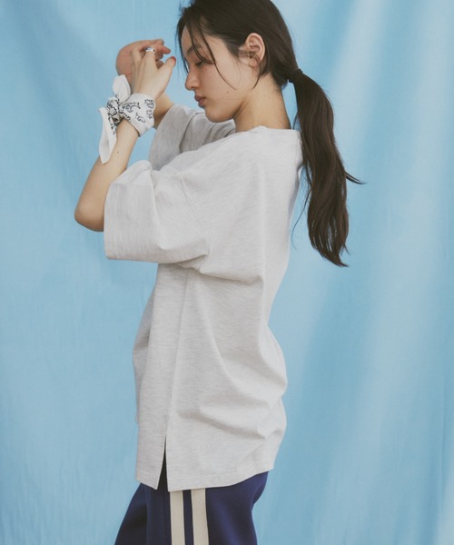 MERLOT（メルロー）の「ドッグ相良刺繍ロゴプリントTシャツ（Tシャツ/カットソー・レディース・ホワイト/ライトグレー/チャコールグレー・FREE）」の7枚目の写真