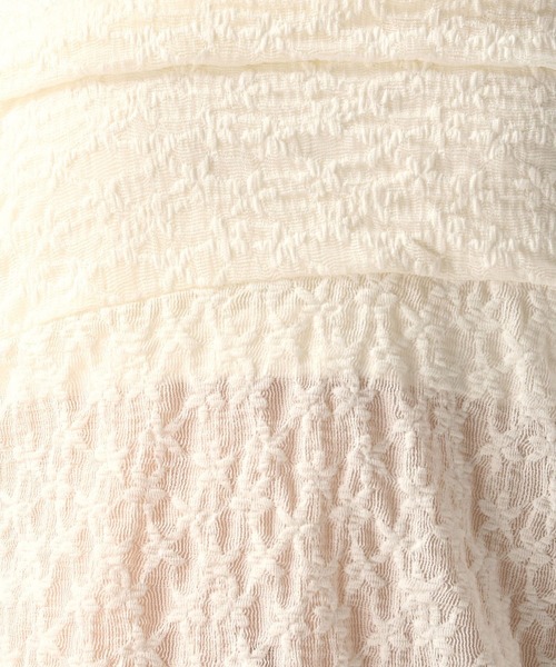 FOREVER 21（フォーエバー トゥエンティーワン）の「【2025SS】レースイレヘムキャミワンピース（ワンピース・レディース・ナチュラル/ブラック/ピンク・FREE）」の9枚目の写真