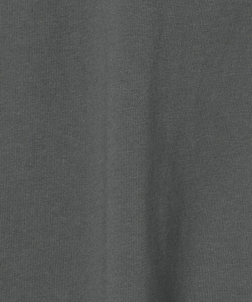 UNIVERSAL OVERALL(ユニバーサルオーバーオール)の「【別注】<UNIVERSAL OVERALL>UT シャツ / キッズ 100cm-130cm(Tシャツ/カットソー・キッズ・ダークオレンジ/ダークブラウン/ダークグレー・XS(100-110cm)/S(120-130cm))」の20枚目の写真