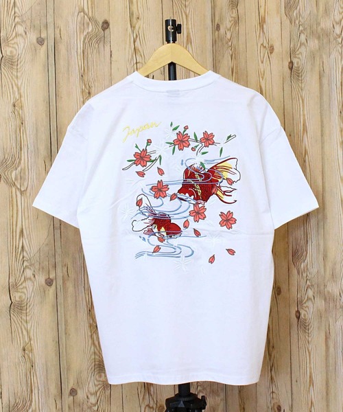 TopIsm(トップイズム)の「刺繍入り 半袖スカTシャツ(Tシャツ/カットソー・メンズ・ブラック系4/ブラック系5/ブラック系6/ブラック系1/ブラック系2/ブラック系3/ホワイト系4/ホワイト系5/ホワイト系6/ホワイト系2/ホワイト系3/ホワイト系1・XL/L/M)」の6枚目の写真