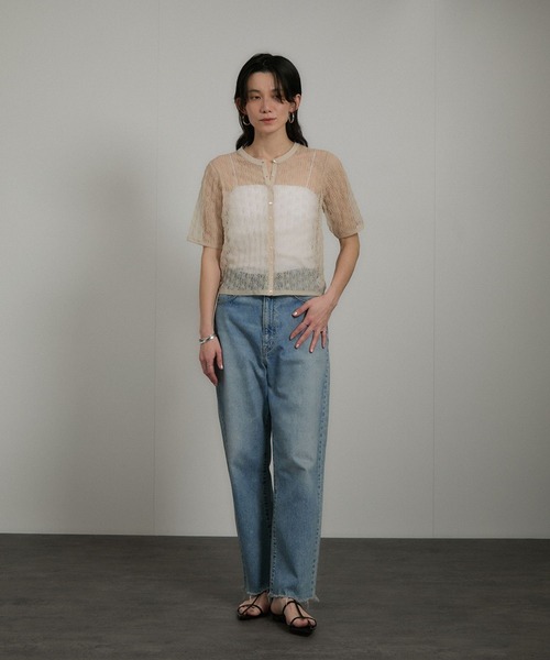 SALON adam et rope'（サロン アダム エ ロペ）の「シアーレースハーフスリーブ2WAYカーディガン（カーディガン/ボレロ・レディース・チャコールグレー/ベージュ・FREE）」の11枚目の写真