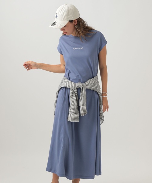 BAYFLOW（ベイフロー）の「[しなやかな肌触り]シルケットロゴワンピース（ワンピース・レディース・チャコール/ベージュ/ブルー・FREE）」の11枚目の写真