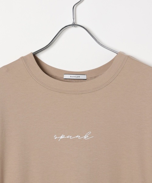 BAYFLOW（ベイフロー）の「[しなやかな肌触り]シルケットロゴワンピース（ワンピース・レディース・チャコール/ベージュ/ブルー・FREE）」の17枚目の写真