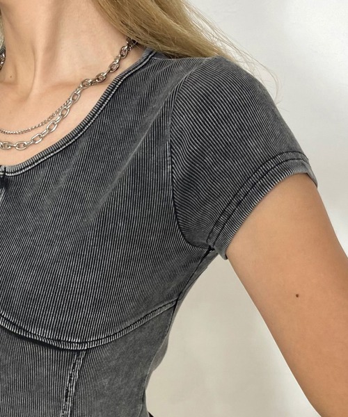 non-hedge（ノンヘッジ）の「フロントダブルジップショート丈トップス（Tシャツ/カットソー・レディース・オフホワイト/チャコールグレー/ブラック・FREE）」の16枚目の写真