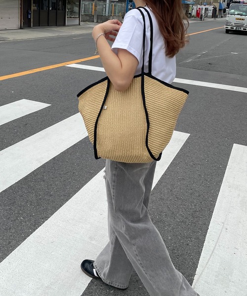 210nouve（トゥージュヌーブ）の「ペーパー編み配色パイピングトートバッグ（かごバッグ・レディース・パープル/イエロー/ピンク/ブラック・FREE）」の9枚目の写真