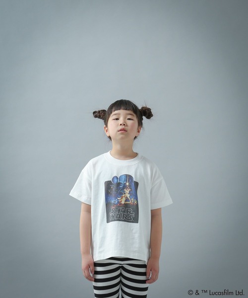 LOWRYS FARM(ローリーズファーム)の「STAR WARS/アートT 451872(Tシャツ/カットソー・キッズ・ホワイト系その他/ブラック/チャコールグレー/オフホワイト・110cm/120cm/130cm/140cm/150cm)」の1枚目の写真