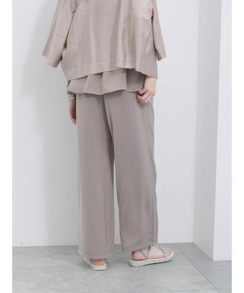 Samansa Mos2 blue(サマンサモスモスブルー)の「【接触冷感】イージーパンツ(その他パンツ・レディース・ベージュ/ブラック/カーキ/チャコールグレー・F)」の14枚目の写真