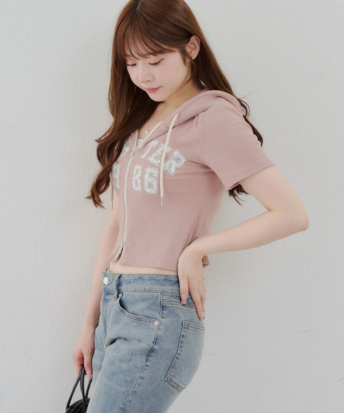Another Branch olive des olive(アナザーブランチオリーブデオリーブ)の「WZIPロゴパーカー(パーカー・レディース・ブラウン/ピンク/ブラック/オフホワイト・FREE)」の20枚目の写真