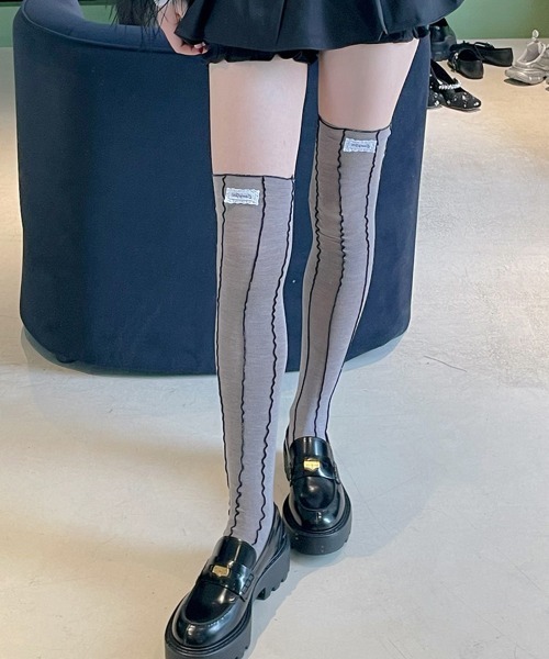 VIVID LADY（ビビッドレディー）の「配色 メロウ ロングソックス（ソックス/靴下・レディース・ブラック/グレー/クリーム/ピンク/パープル・FREE）」の13枚目の写真