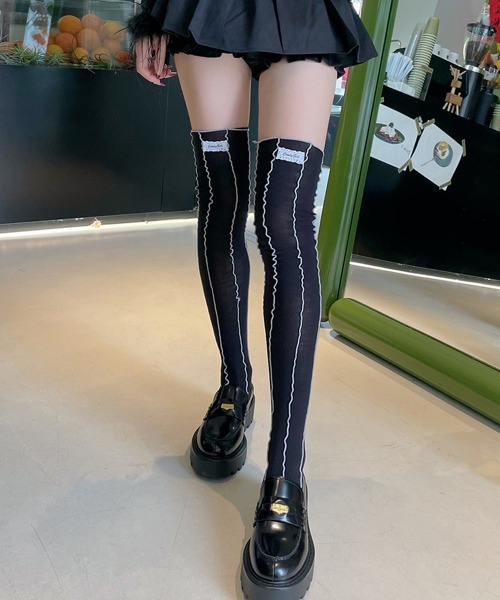 VIVID LADY（ビビッドレディー）の「配色 メロウ ロングソックス（ソックス/靴下・レディース・ブラック/グレー/クリーム/ピンク/パープル・FREE）」の15枚目の写真